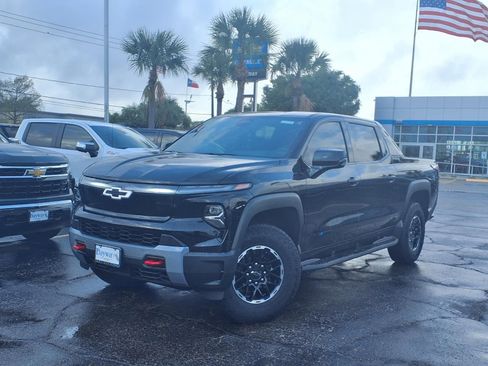 New 2026 Chevrolet Silverado EV Trail Boss AWD/4WD image 2