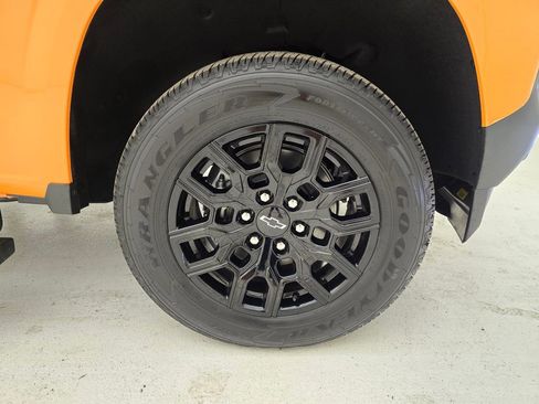 New 2025 Chevrolet Colorado W/T w/ WT Custom Package image 36