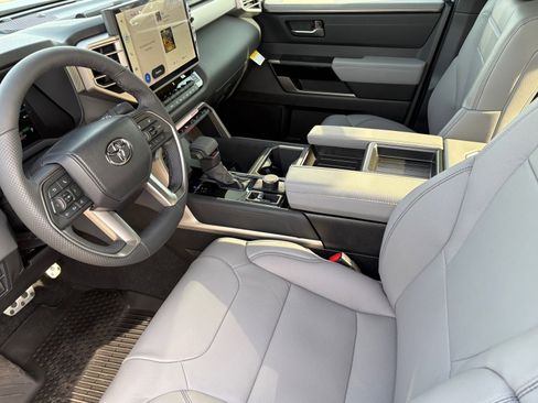New 2026 Toyota Tundra Limited image 16