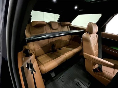 Used 2026 Hyundai Palisade Calligraphy image 31