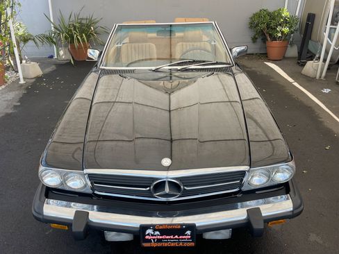 Used 1986 Mercedes-Benz 560 SL image 3