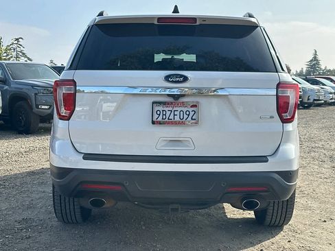 Used 2018 Ford Explorer 4WD image 8