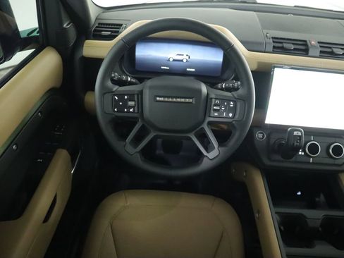 New 2026 Land Rover Defender 110 X-Dynamic SE image 11