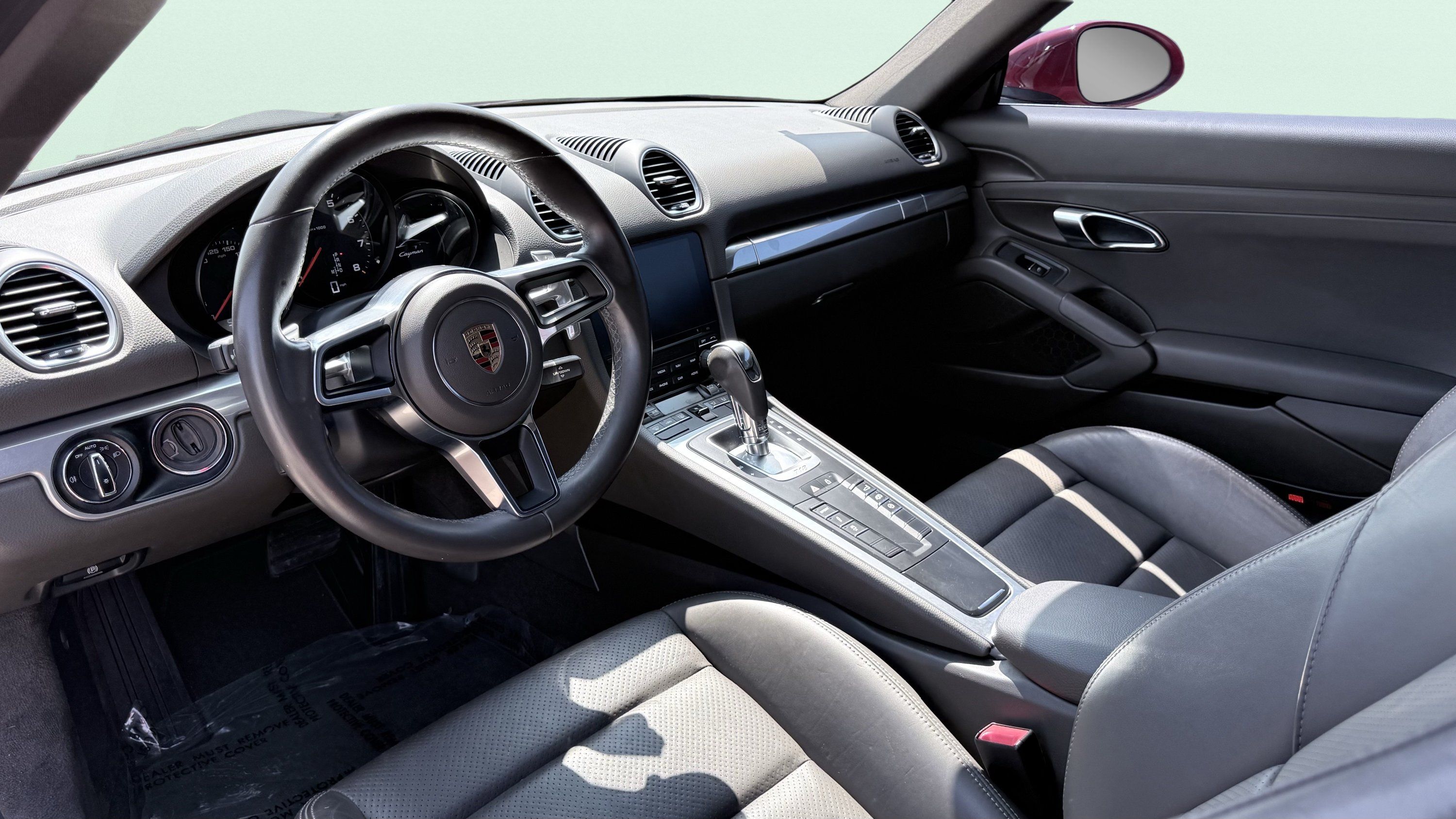 Used 2019 Porsche 718 Cayman RWD image 27