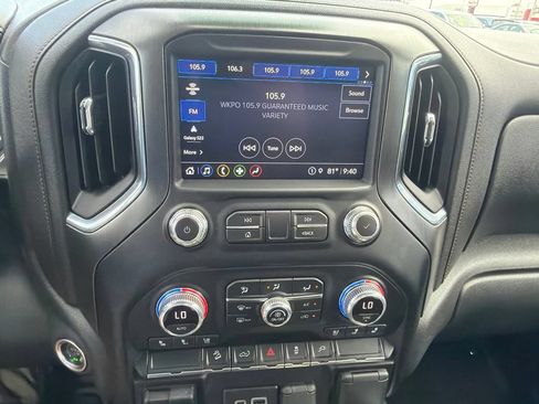 Used 2021 GMC Sierra 1500 AT4 AWD/4WD image 16