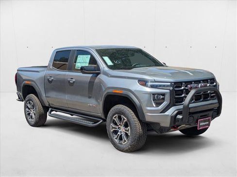 New 2025 GMC Canyon AT4 w/ Off-Road Front Bumper Package AWD/4WD image 7