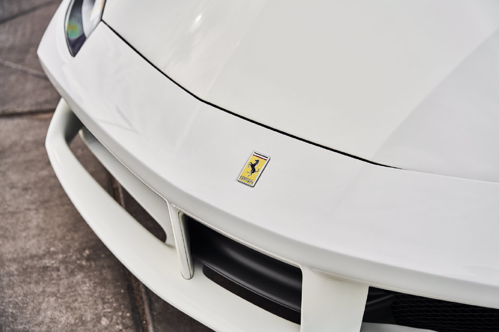 Used 2018 Ferrari 488 Spider RWD image 8
