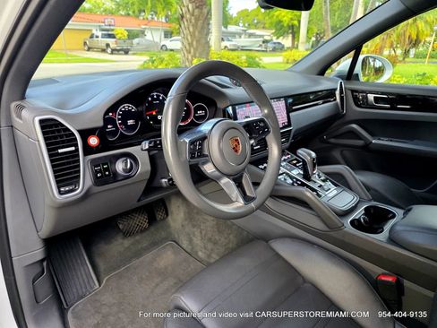 Used 2019 Porsche Cayenne image 24