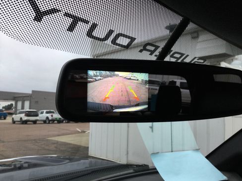 Used 2012 Ford F250 Lariat w/ Lariat Interior Pkg image 10