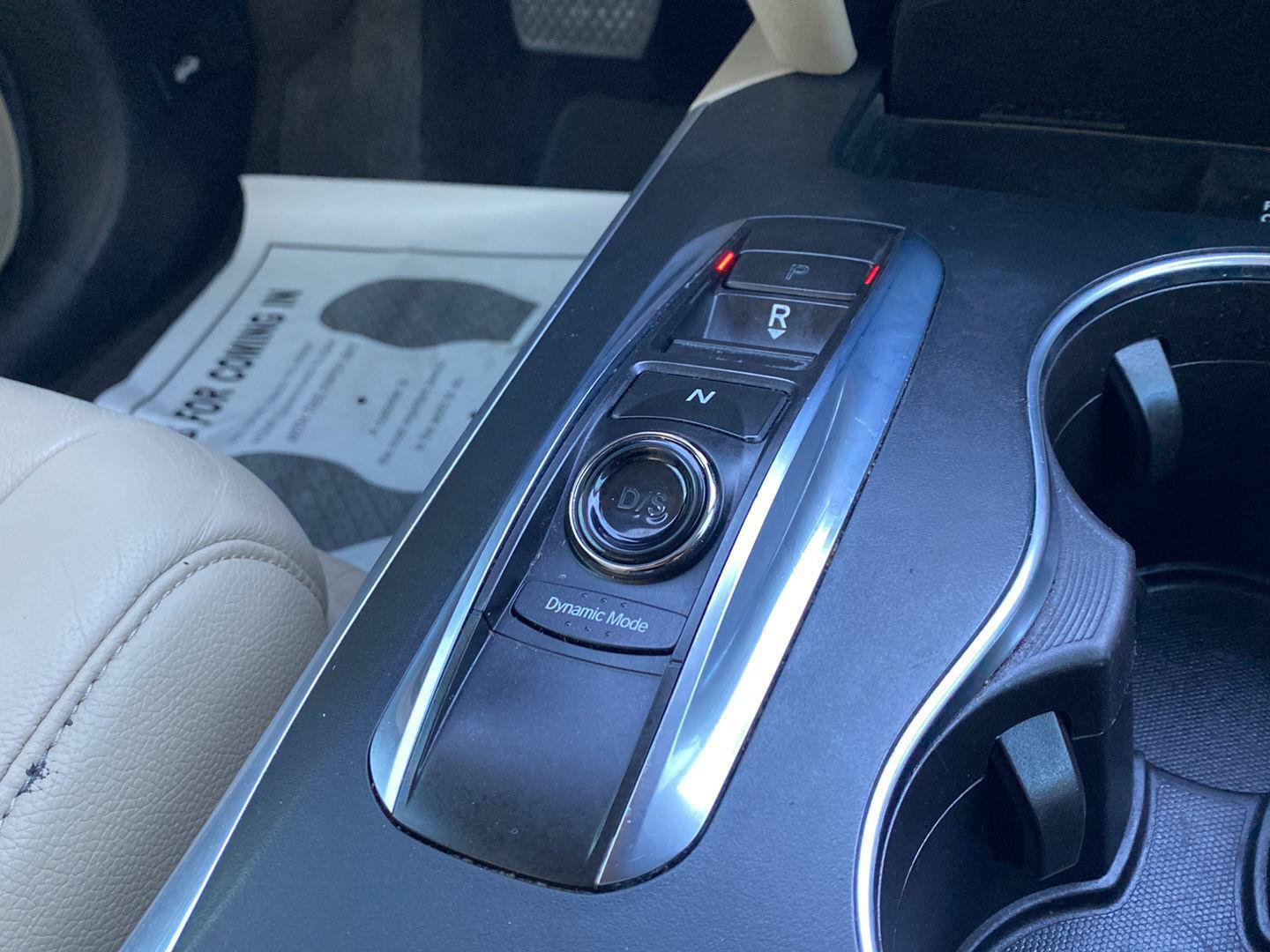 Used 2018 Acura MDX FWD image 21