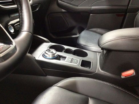 Used 2025 Ford Escape Platinum AWD/4WD image 14