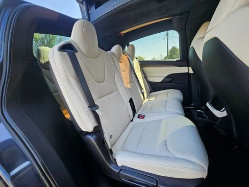 Used 2023 Tesla Model X AWD/4WD image 68