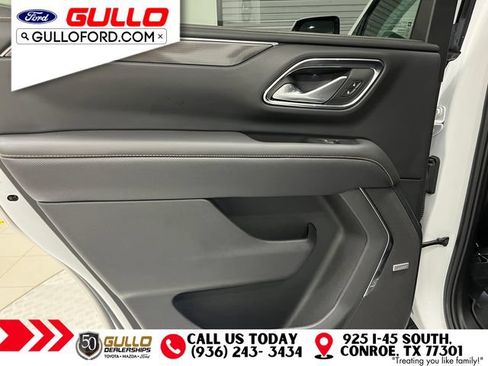 Used 2024 GMC Yukon AT4 w/ AT4 Premium Plus Package AWD/4WD image 14