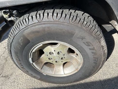 Used 2002 Jeep Wrangler Sport image 14