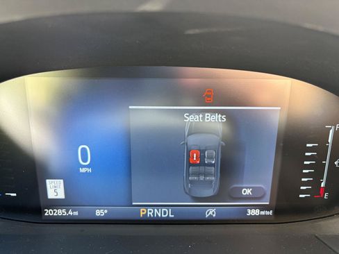 Used 2023 Ford Escape ST-Line w/ Tech Pack #1 AWD/4WD image 6