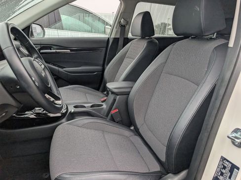 Used 2025 Kia Seltos S FWD image 26