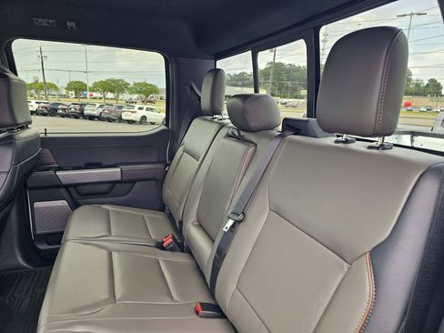 Used 2025 Ford F150 Lariat w/ Equipment Group 501A Mid AWD/4WD image 33