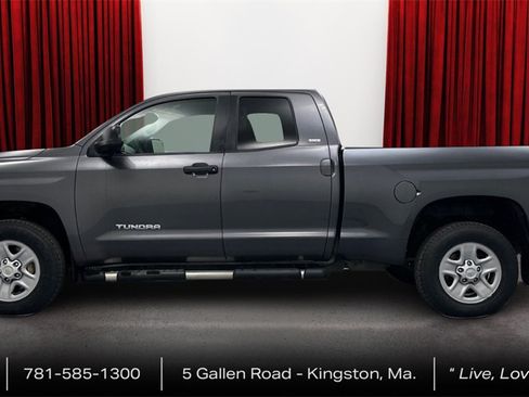 Used 2017 Toyota Tundra SR5 image 8