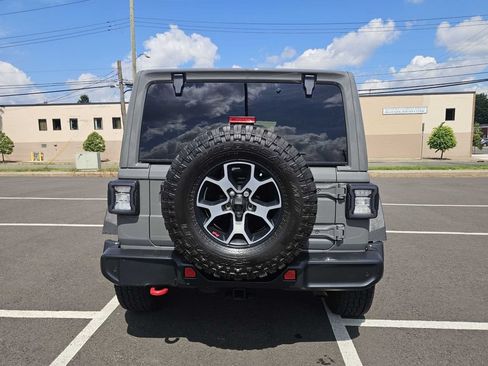 Used 2021 Jeep Wrangler Unlimited Rubicon w/ Uconnect 4C Nav & Sound Group AWD/4WD image 3