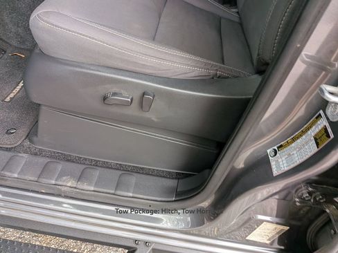 Used 2023 Nissan Frontier SV w/ SV Convenience Package AWD/4WD image 18