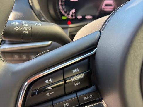 Used 2025 MAZDA CX-90 3.3 Turbo S w/ Premium Package image 19