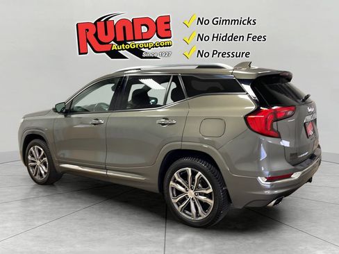 Used 2018 GMC Terrain Denali w/ Comfort Package AWD/4WD image 4
