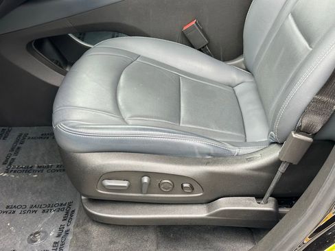 Used 2023 Buick Enclave Premium w/ Experience Buick Package AWD/4WD image 14