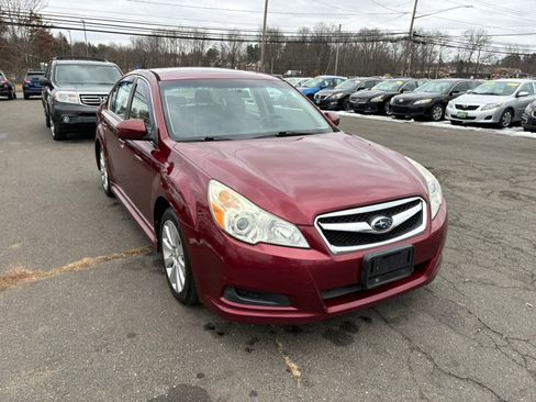 Used 2011 Subaru Legacy 2.5i Limited image 1