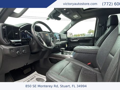 Used 2022 Chevrolet Silverado 1500 LTZ w/ LTZ Premium Package image 22