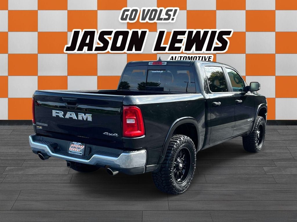 Used 2025 RAM 1500 Big Horn AWD/4WD image 3