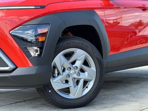 New 2026 Hyundai Kona SE image 2