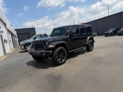 Used 2021 Jeep Wrangler Unlimited Sport AWD/4WD image 27