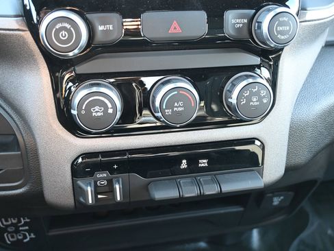 New 2026 RAM 2500 Tradesman w/ Chrome Appearance Group image 15