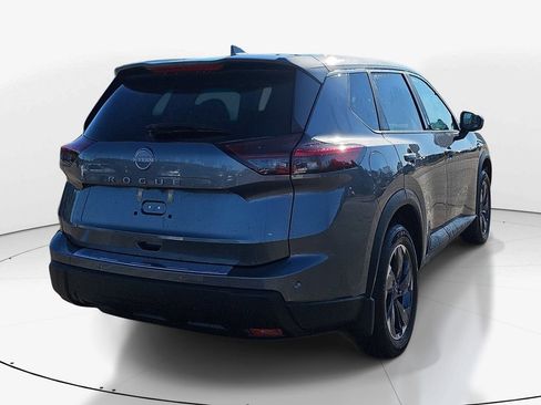 New 2026 Nissan Rogue SV FWD image 6