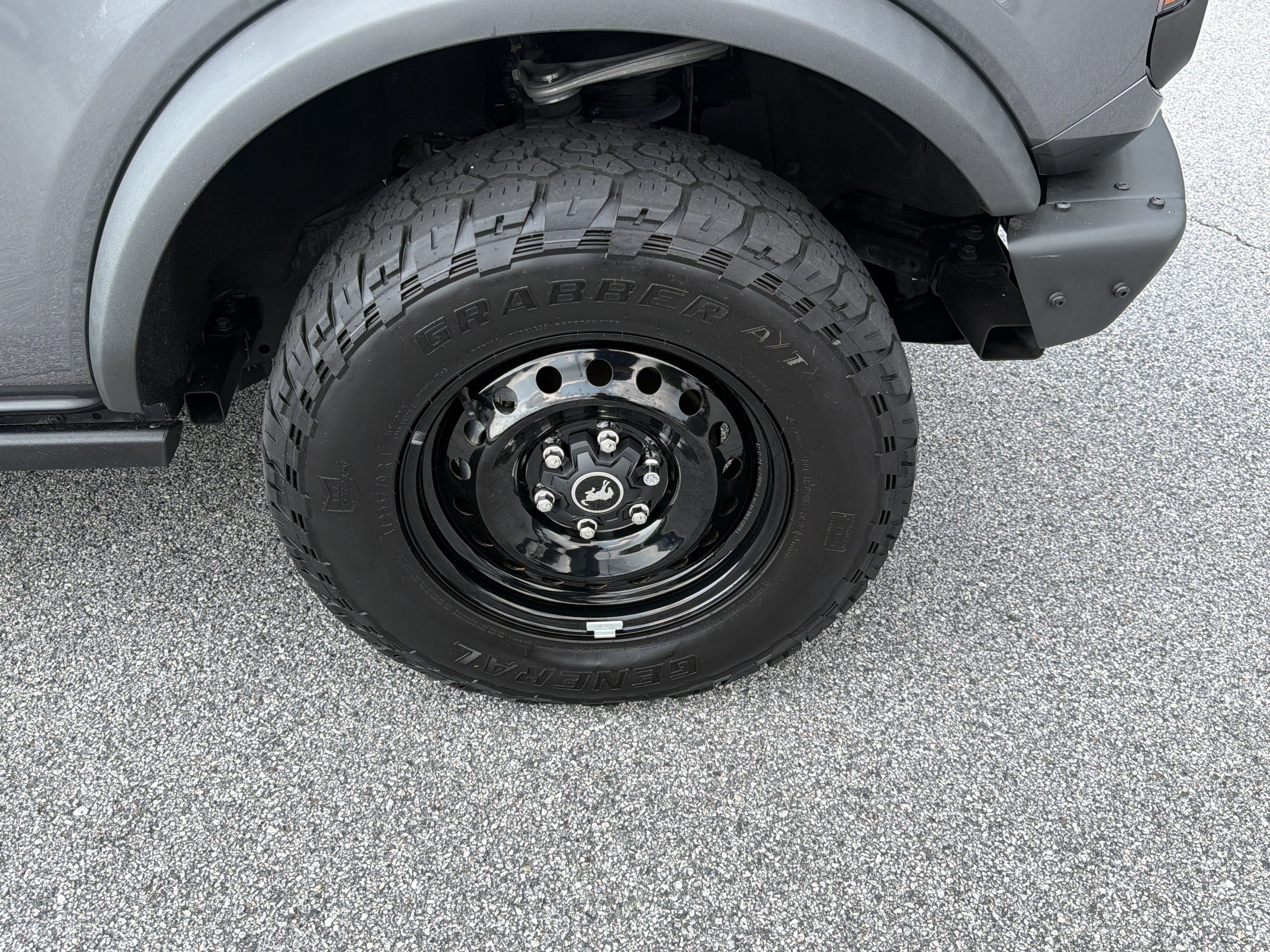 Used 2023 Ford Bronco Black Diamond AWD/4WD image 14