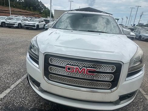 Used 2017 GMC Acadia Limited SLT FWD image 3