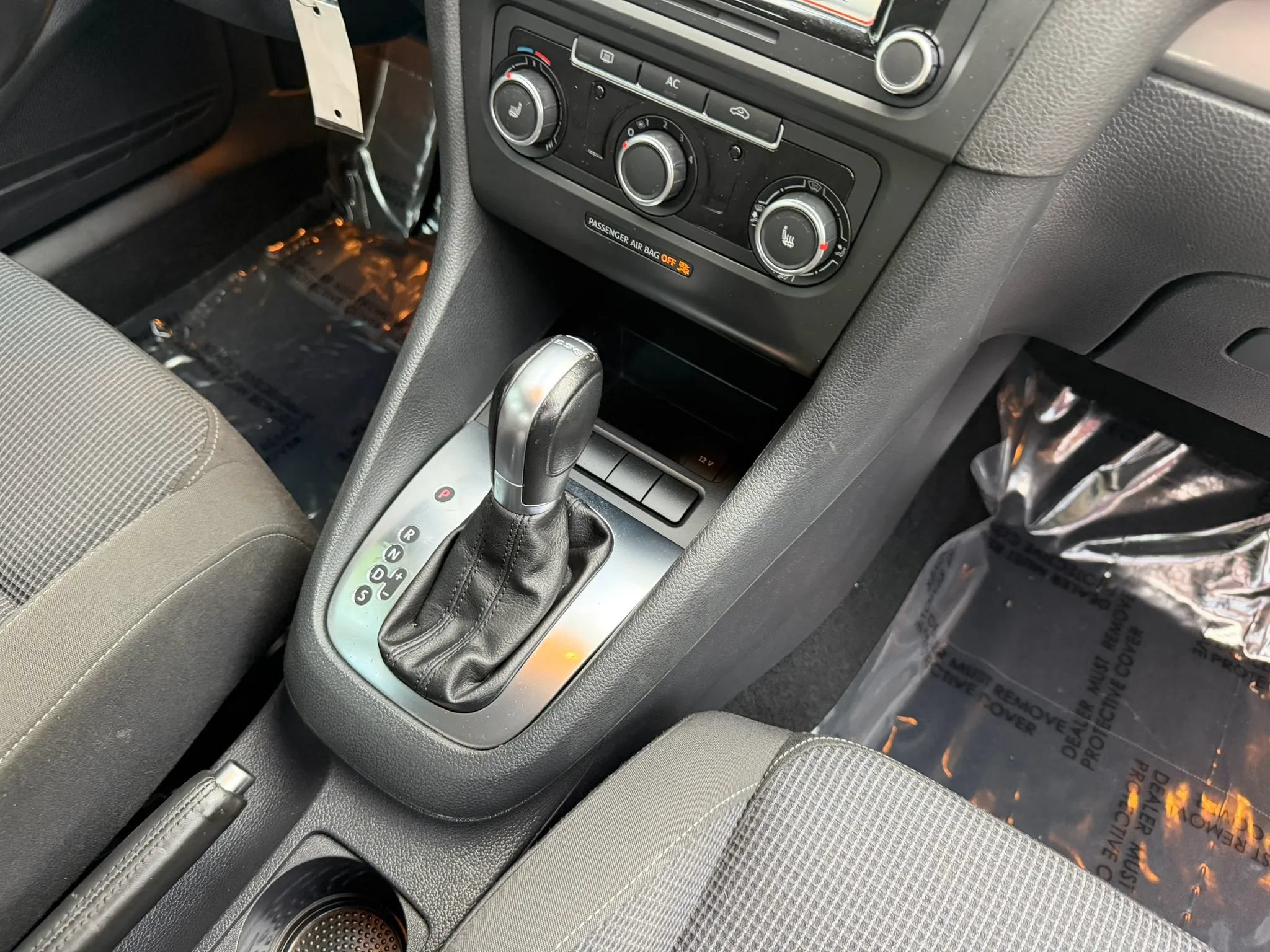 Used 2012 Volkswagen Golf TDI FWD image 14