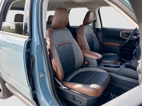 Used 2022 Ford Bronco Sport Outer Banks w/ Tech Package image 27