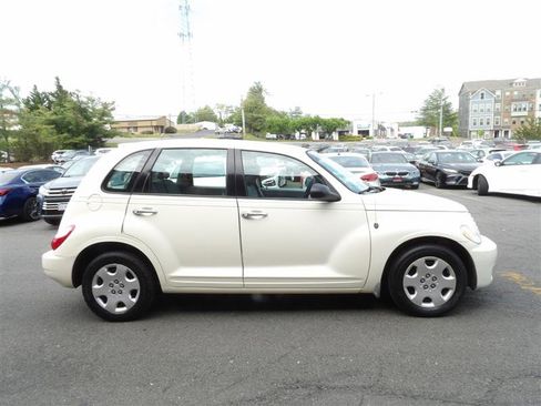 Used 2008 Chrysler PT Cruiser image 6