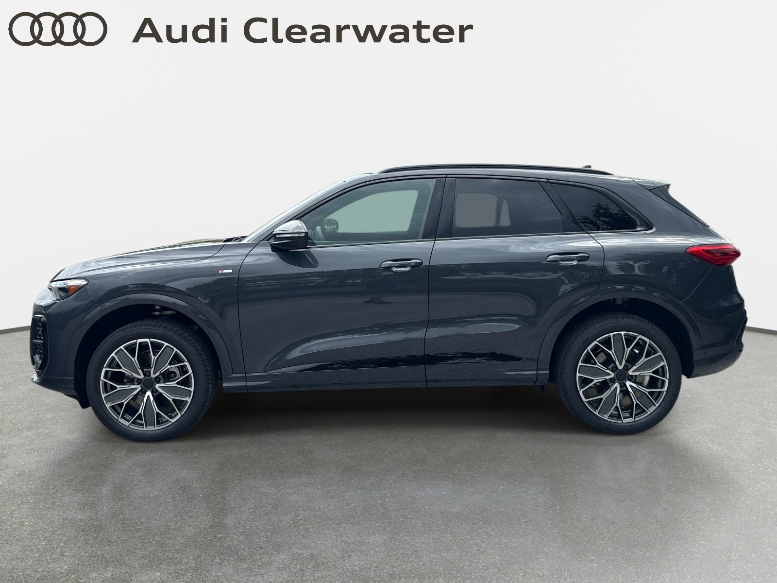 New 2026 Audi Q5 Premium Plus AWD/4WD image 2