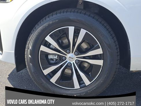 Certified 2024 Volvo XC60 B5 Core AWD/4WD image 10