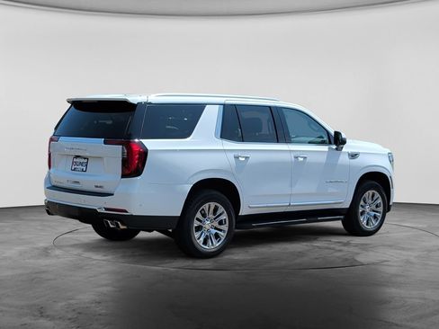 Used 2025 GMC Yukon Denali AWD/4WD image 7
