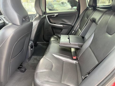 Used 2016 Volvo XC60 T5 Premier FWD image 22