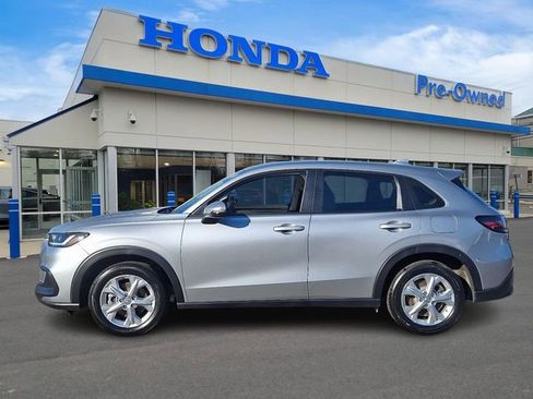 Used 2025 Honda HR-V LX image 7