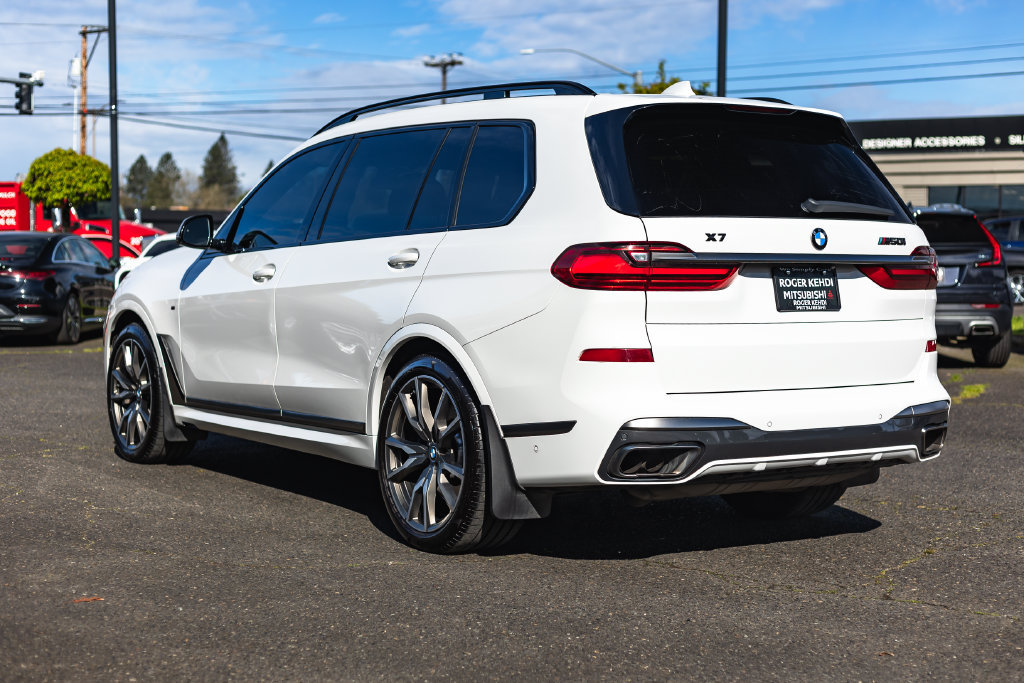 Used 2022 BMW X7 M50i AWD/4WD image 11