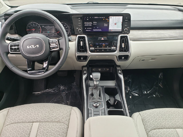 Certified 2023 Kia Sorento S AWD/4WD image 15