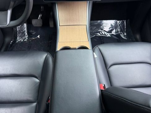 Used 2020 Tesla Model Y Long Range AWD/4WD image 47