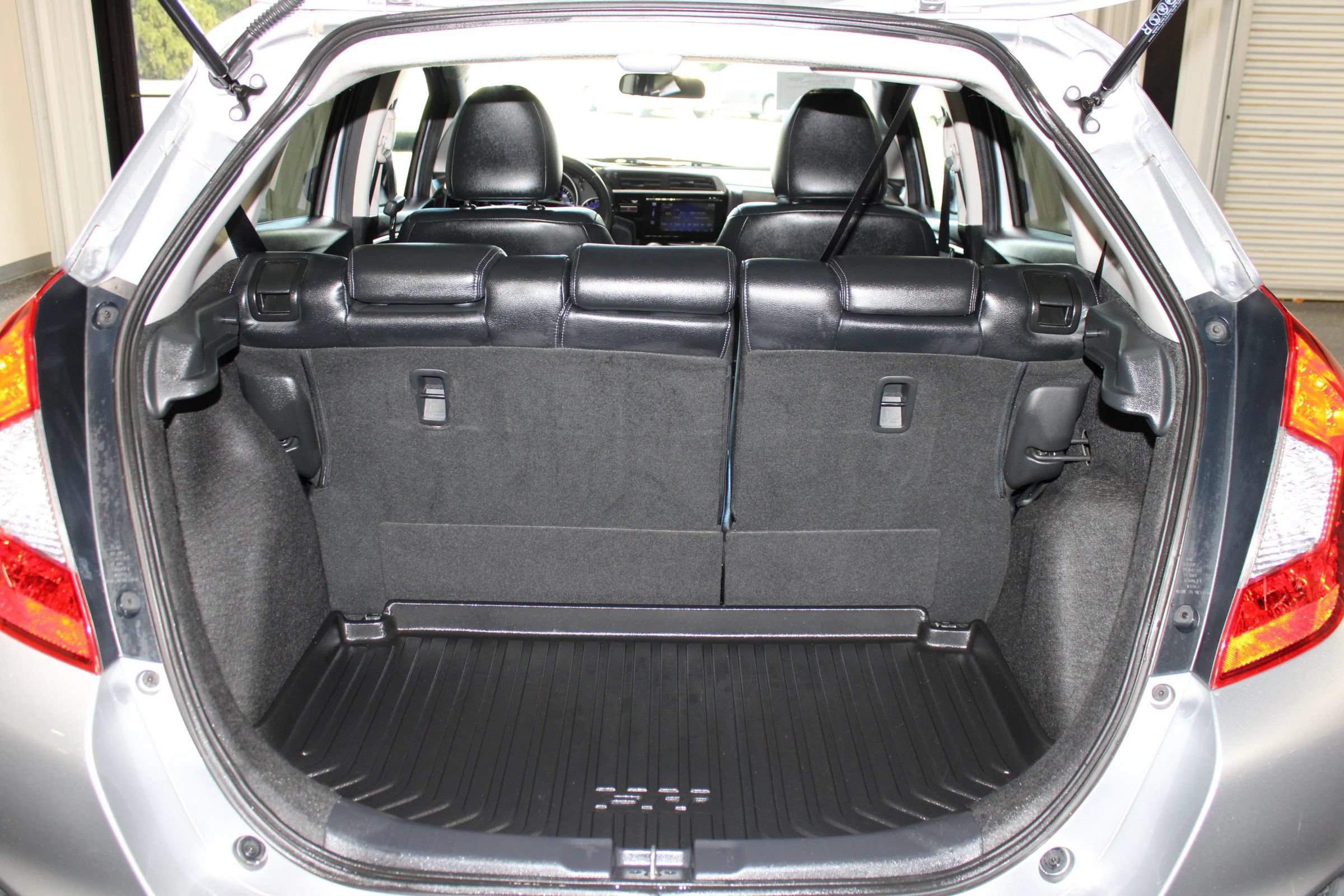 Used 2017 Honda Fit EX-L image 37