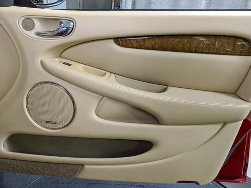 Used 2006 Jaguar X-TYPE 3.0 image 24