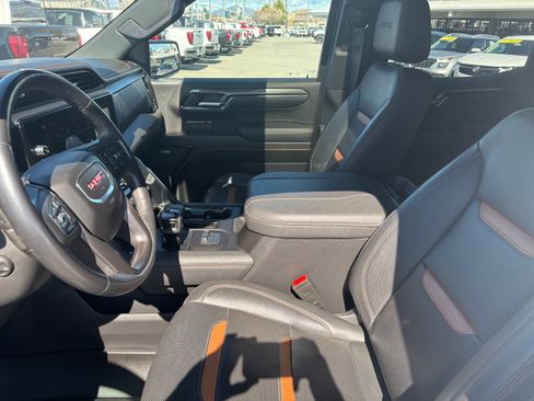 Used 2023 GMC Sierra 1500 AT4 image 13